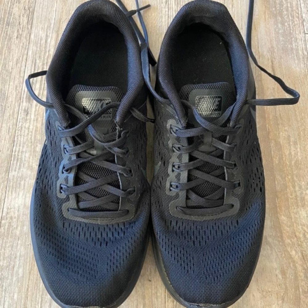 womens nike shoes